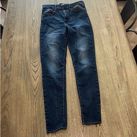 Levi's Womens Mile High Super Skinny Jeans Raw Hem Denim Dark Wash Blue Size 30 - Picture 1 of 13